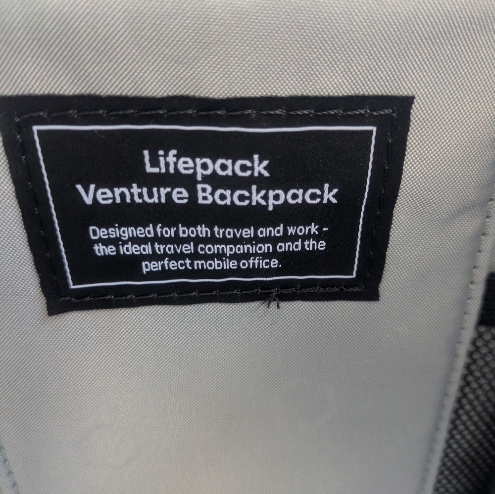 Solgaard Black Venture Backpack - image 12
